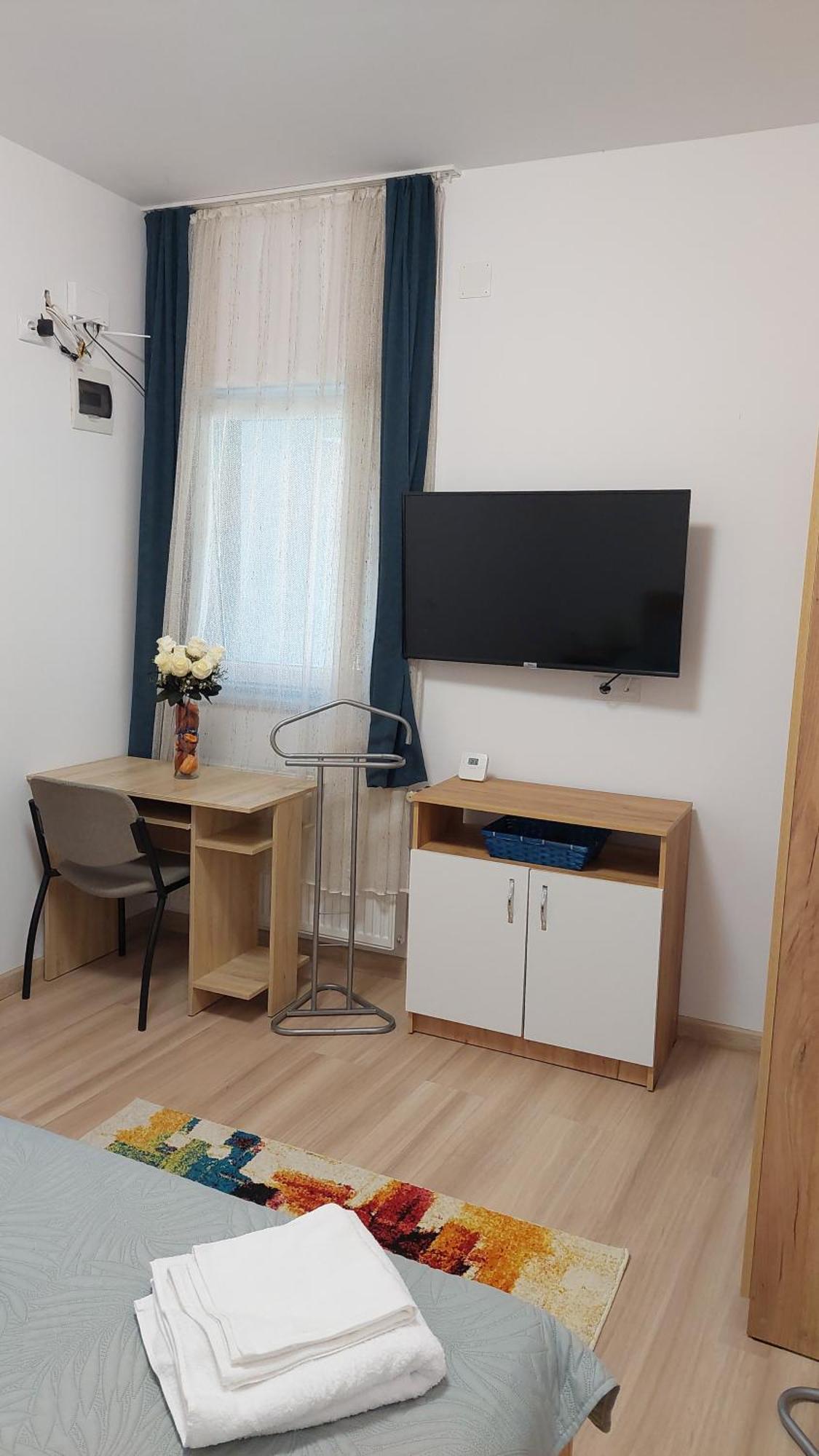 Appartement La Rascu à Oradea Extérieur photo